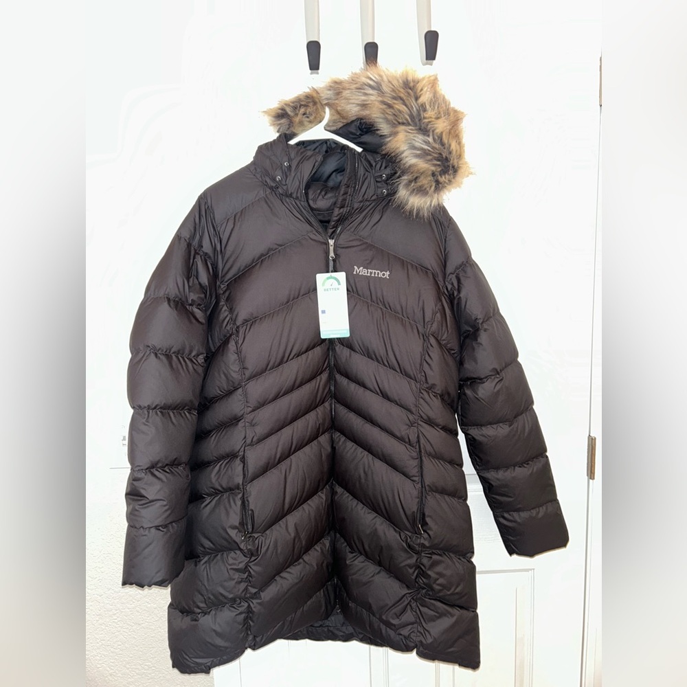 Marmot winter coat in a size 2X and black